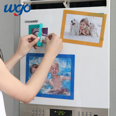 Afneembare fotolijsten op de muur